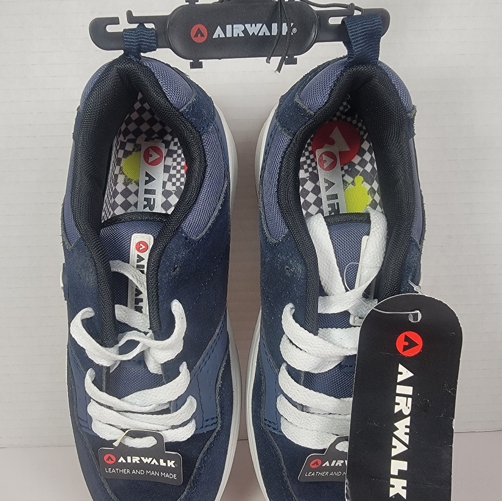 Airwalk Youth Sneakers Size 2– Navy Blue – Leather & Man-Made – Lace-Up